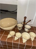 Stoneware bowl, measuring cups and condiment rack