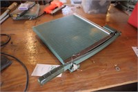 Industrial Paper Cutter