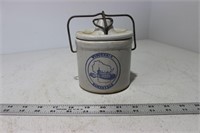 Wisconsin Homstead Jar with Lid