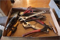 Flat of Misc Handtools, Tool Belt,