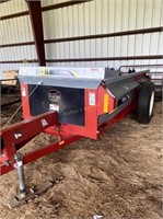 H&S Model 175 Heavy Duty manure spreader