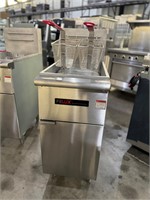 New in Box 50lb Natural Gas Deep Fryer