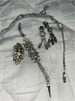 Vintage jewelry set clip on earrings bracelet
