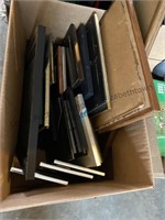 Box of assorted size picture frames