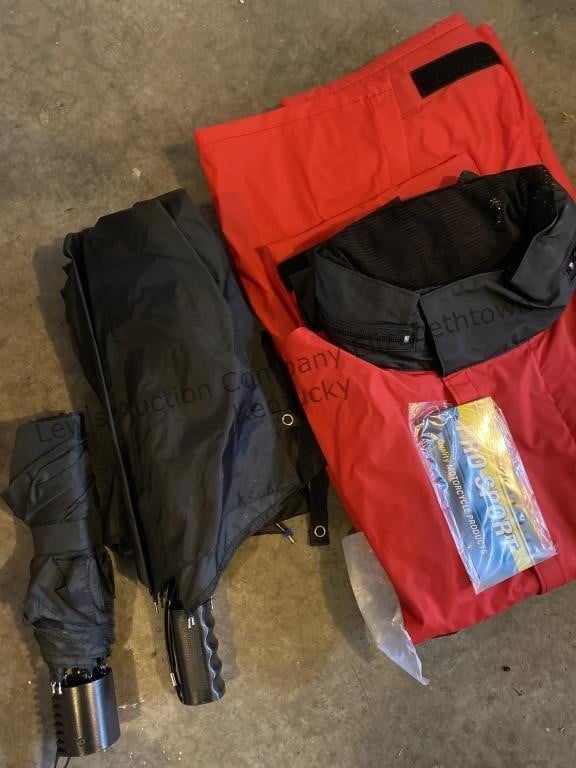 Motorcycle rain jacket,with pants size large