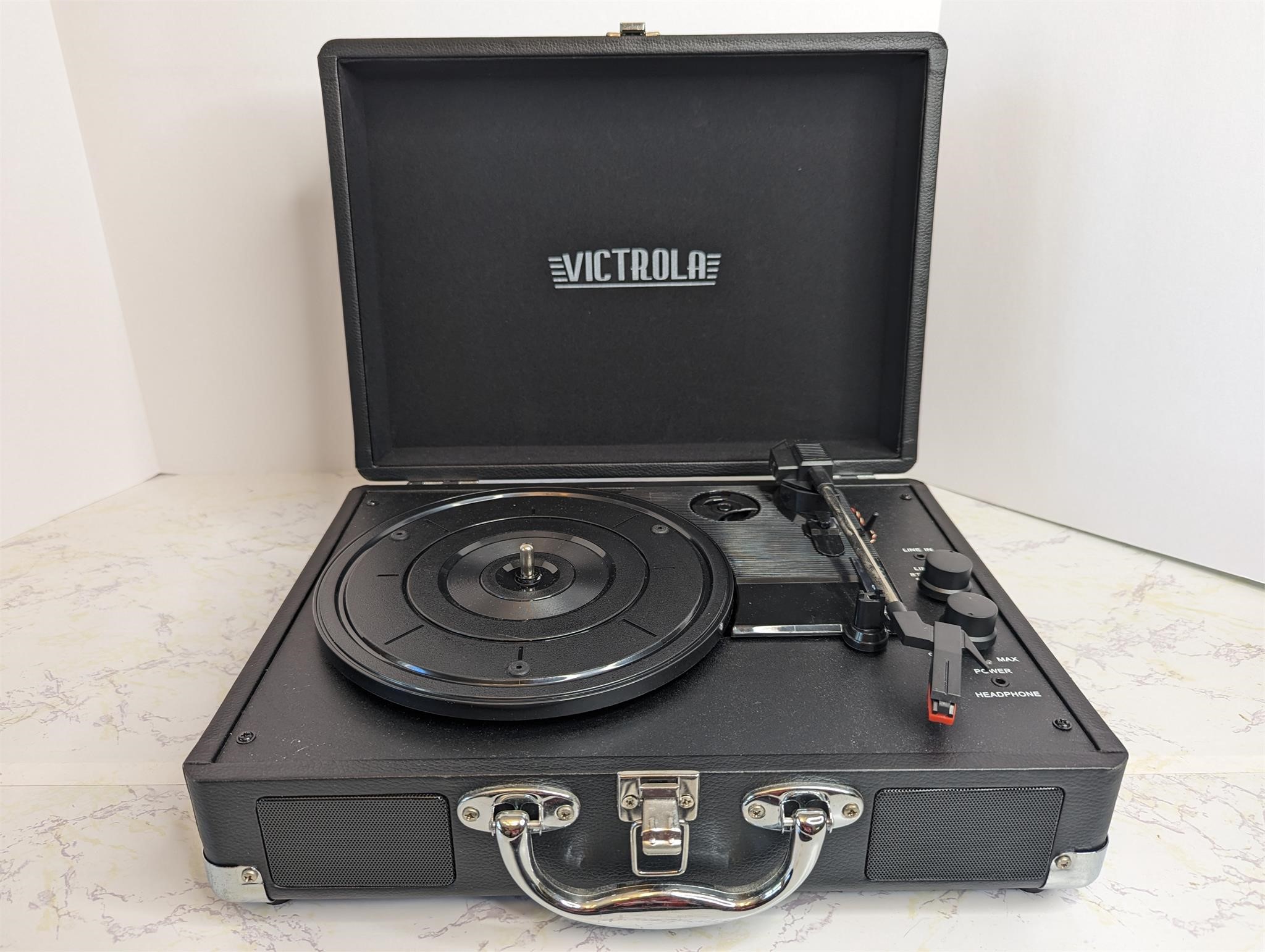 Victrola Vinyl player