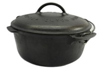 Griswold 10" Cast Iron Pot w/LId