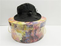 Vintage Woman Hat & Box