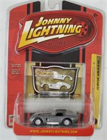 2007 Johnny Lightning 1969 Mercury Cougar
