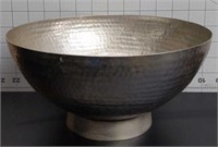 Large vintage 10x6x4 bowl