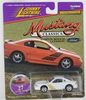 2Johnny Lightning Mustang Classics 1994 Boss