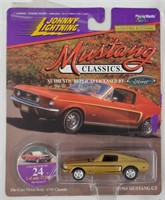 Johnny Lightning Mustang Classics 1968 Mustang GT