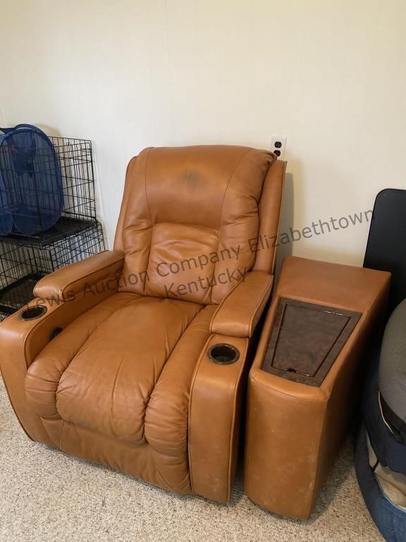 Electric recliner and side arm table untested