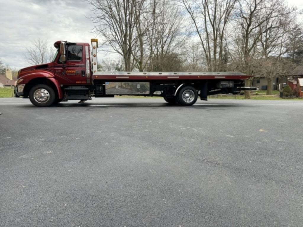 2006 International 4300 DT466 Rollback