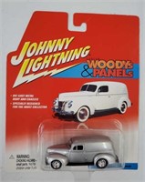Johnny Lightning '40 Ford Sedan Delivery