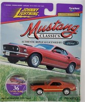 Johnny Lightning Mustang Classics 1969 Mach 3