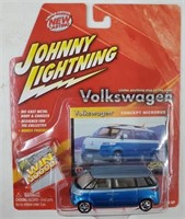 Johnny Lightning Volkswagen Concept Microbus