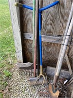 Garden claw, small pushbroom, yard rake and more