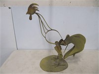 METAL GARDEN ART ROOSTER