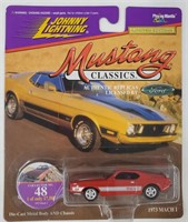 Johnny Lightning Mustang Classics 1973 Mach I