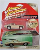 Johnny Lightning 1963 Corvette #1