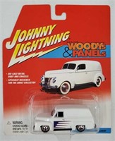 Johnny Lightning '55 Ford Panel Delivery