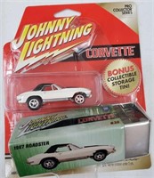 Johnny Lightning 1967 Corvette Roadster #38