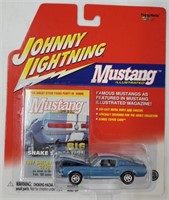 2001 Johnny Lightning 1967 Shelby GT500