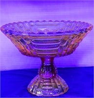 50's JEANETTE LOUISA Amberina footed bowl GLOWS