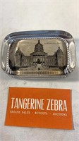 Des Moines Capital Building Paper Weight