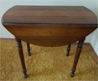 Oak Round Drop Leaf Table With Drawer