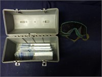 THORIATED TUNGSTEN WELDING ELECTRODES AND GOGGLES