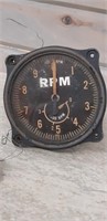 Vintage Engine RPM Gauge