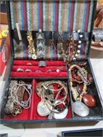 VINTAGE ESTATE JEWELRY COLLECTION