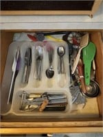 Drawer of Miscellaneous Kitchen Items