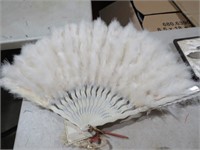 VINTAGE FEATHERED HAND FAN 1895