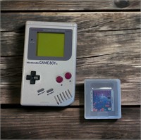 Original gameplay with Tetris game