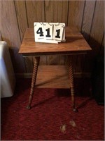 RECORD TABLE WITH PAW FOOT LEGES(FAIR CONDITION)