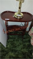 Kidney shaped tray table
