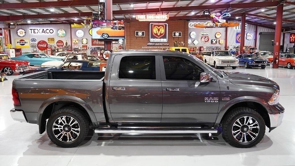 2019 DODGE RAM LARAMIE 1500