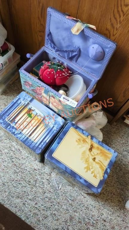 Large sewing and sewing notion lot