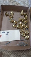LOT OF GOLD METAL KNOBS