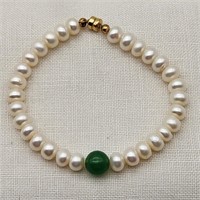 Cushion Pearls & Jade Bracelet