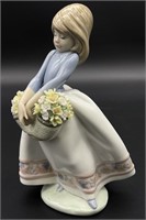 Lladro May Flowers Figurine #5467