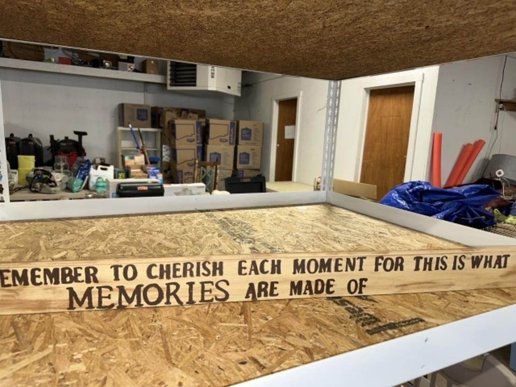 REMEMBER YOUR MOMENTS SIGN