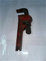 PIPE WRENCH