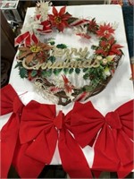 CHRISTMAS WREATH AND BOWS
