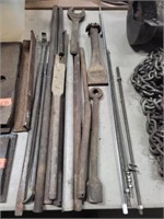 Heavy Duty Bars / Chisels & Tools