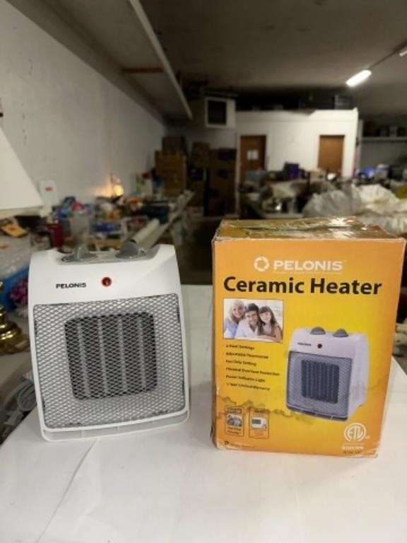 SMALL CERAMIC ELECTRIC HEATER