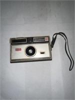 VINTAGE KODAK CAMERA